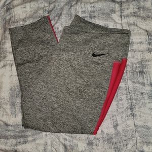 Nike capri leggings